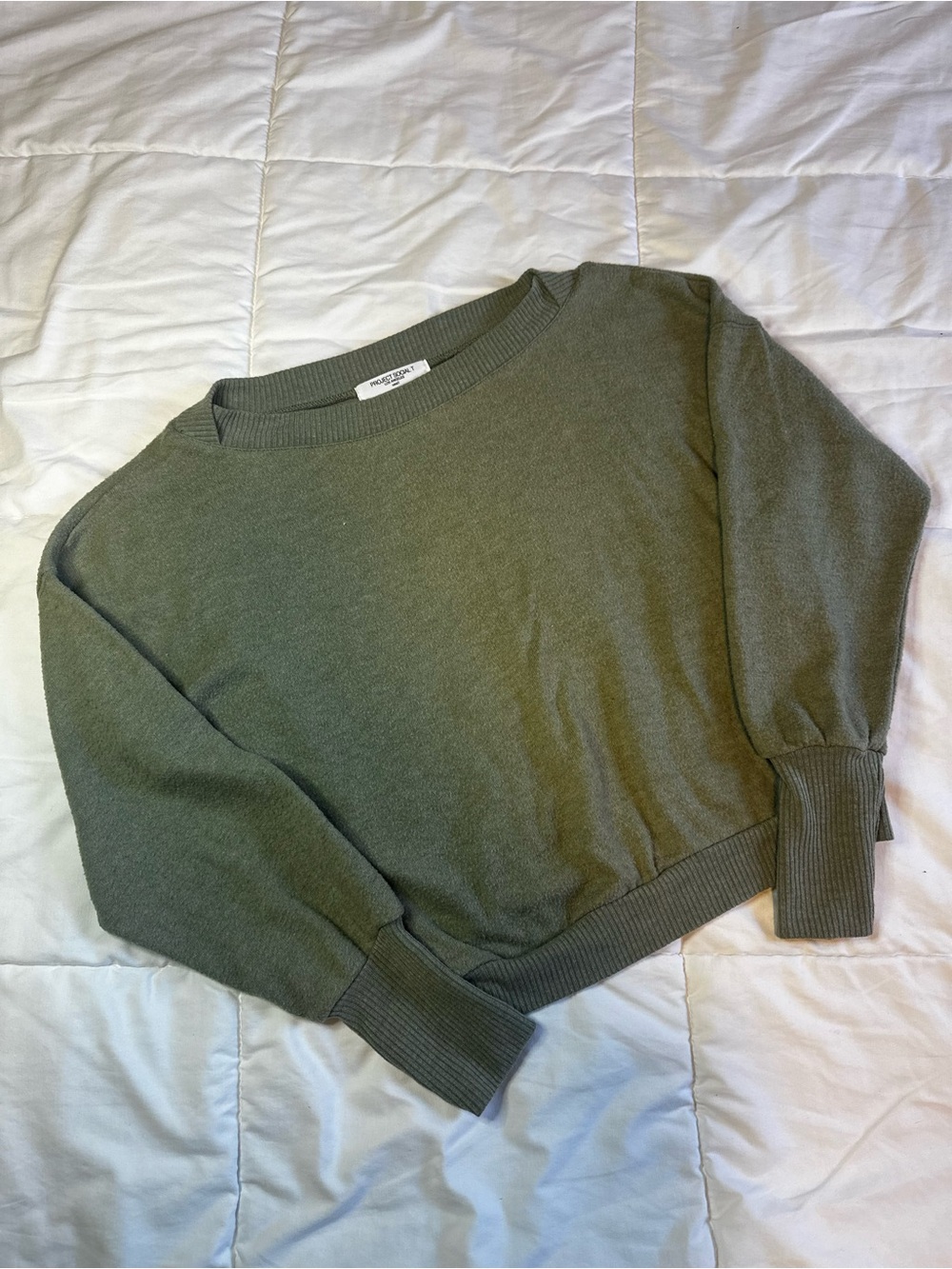Project Social T Crewneck Sweater in Green Size Medium Like New